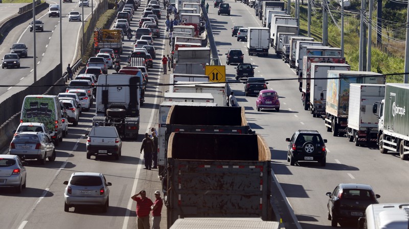 CCJ aprova PEC que cria política de apoio ao transporte rodoviário  Fonte: Ag...